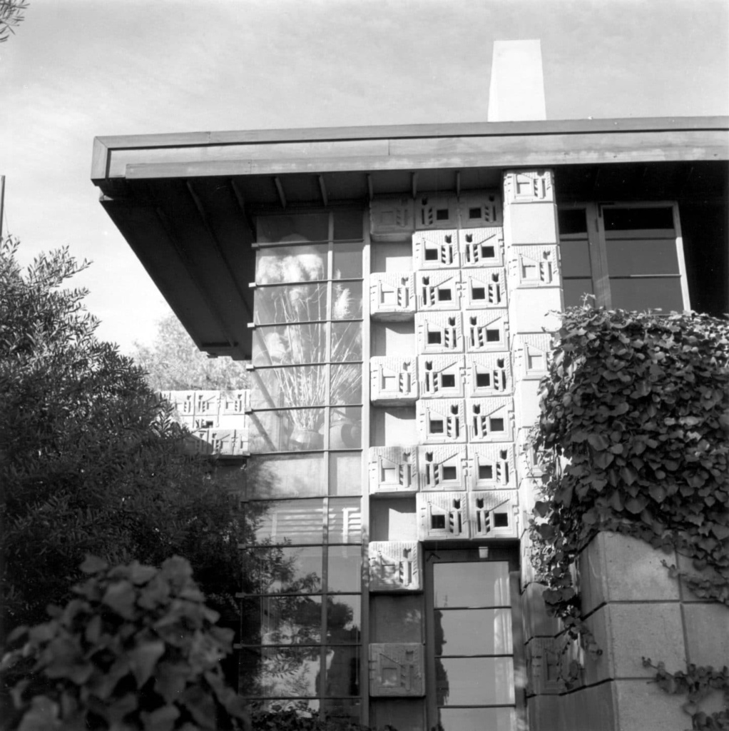 Freeman house, date unknown. Frank Lloyd Wright Foundation