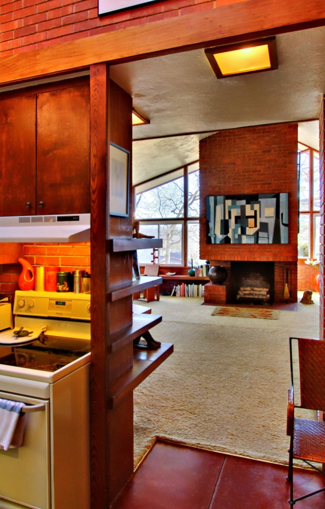 One of Only Seven Frank Lloyd Wright Usonian Houses in Iowa is For Sale ...