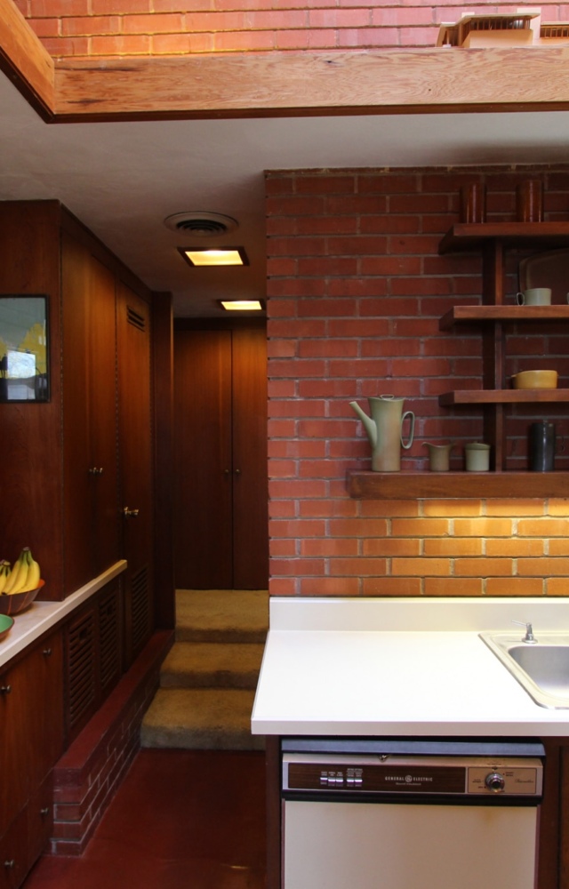 One of Only Seven Frank Lloyd Wright Usonian Houses in Iowa is For Sale ...
