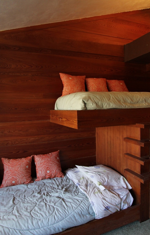 One of Only Seven Frank Lloyd Wright Usonian Houses in Iowa is For Sale ...