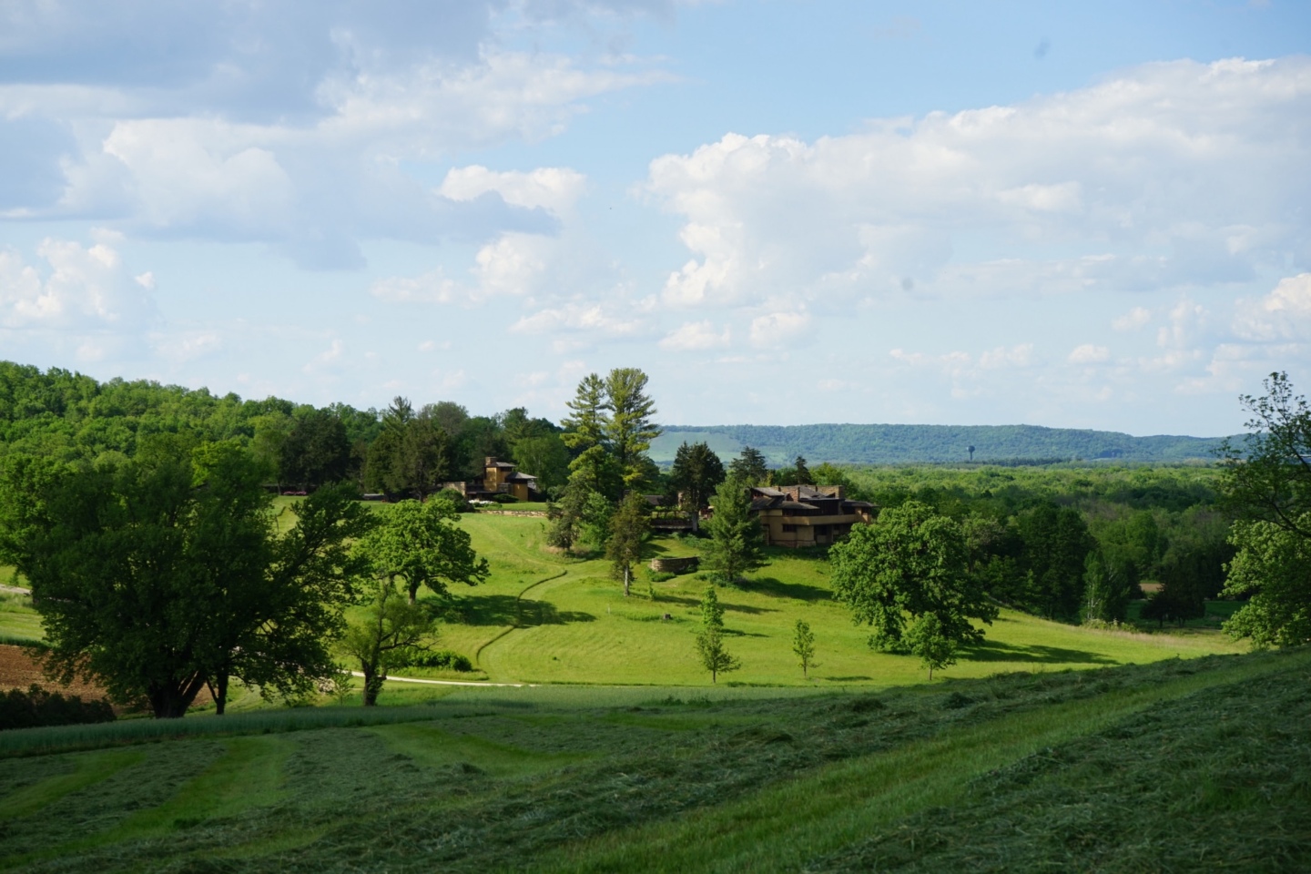 The Role Of The Site In Taliesin’s Spatial Experience - Frank Lloyd 