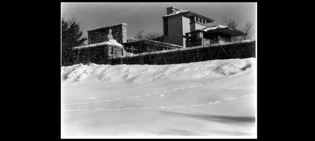 A Chinese Guanyin statue in the snow, ca. 1940, photograph by Edmund Teske. Frank Lloyd Wright Foundation Archives (Avery Architectural Library at Columbia University and the Museum of Modern Art) 2501.1027.